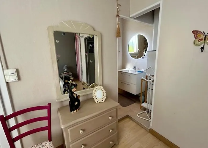 Charmante A Royan/pontaillac Proche Et Commerces Avec Parking Prive - Fr-1-494-147 Holiday home *